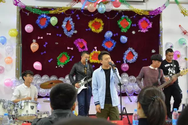 ファイル:Zhengfuji(tianjinshi) 13.jpg