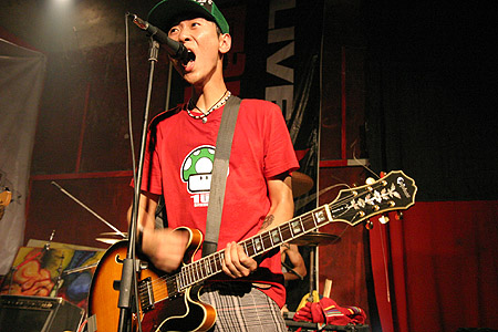 ファイル:Guofeng 11.jpg