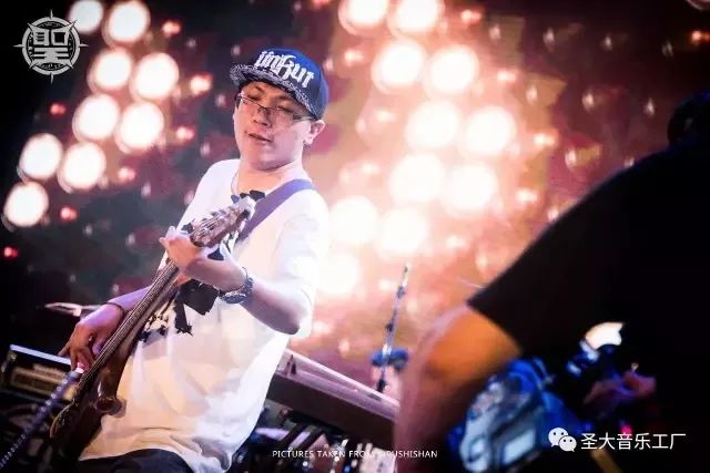 ファイル:Manshan 11.jpg