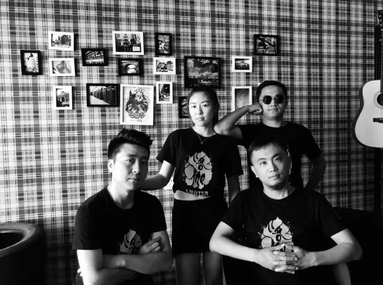 ファイル:Yigetanyuluojia 11.jpg