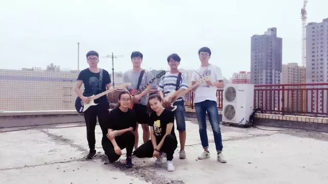 ファイル:Nothanks(wulumuqishi) 11.jpg