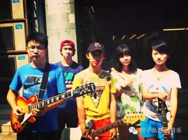 ファイル:Niziyutherustingdust 11.jpg