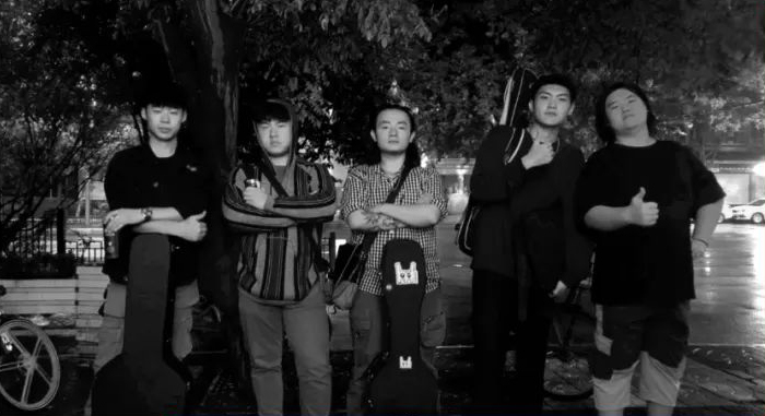 ファイル:Fengheni 11.jpg