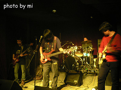 ファイル:Partlyshock 11.jpg