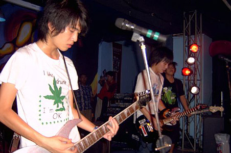 ファイル:Puhead 12.jpg