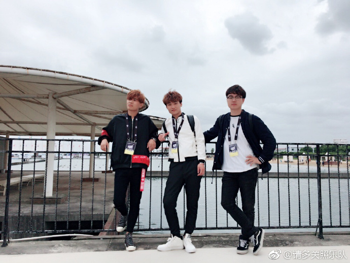 ファイル:Qingduoguanzhao 11.jpg