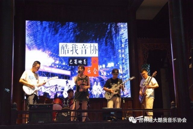 ファイル:Weitaming(changchunshi) 11.jpg