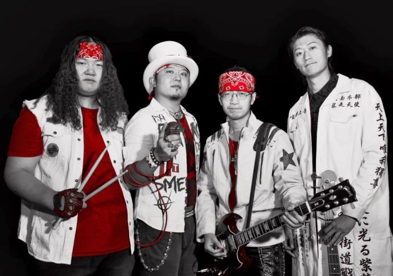 ファイル:Guaiyipaoxiaotuan 12.jpg