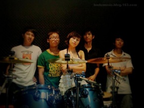 Ladydangerous 11.jpg