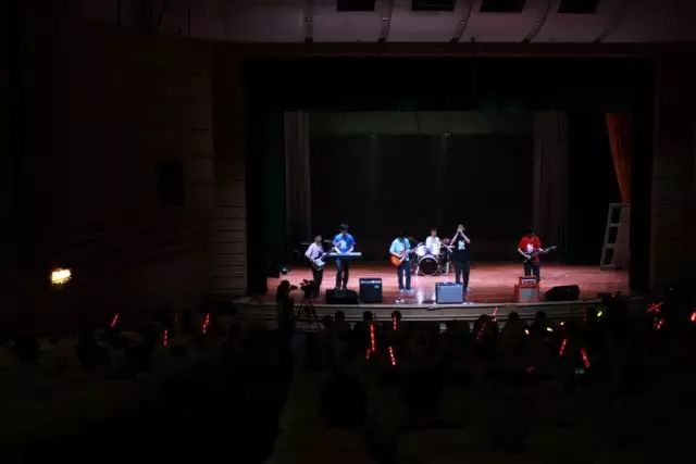 ファイル:Vortex(shanghaishi) 14.jpg