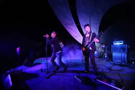 ファイル:Chains(guangzhoushi) 11.jpg