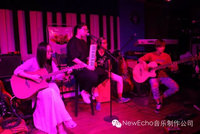 ファイル:Wuguan(baotoushi) 11.jpg