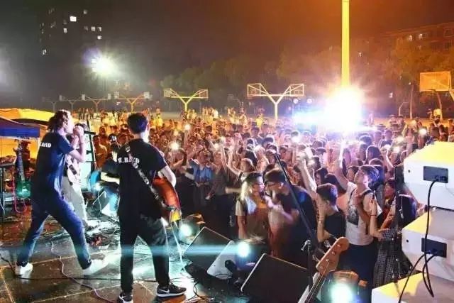 ファイル:Mi(haerbinshi) 11.jpg