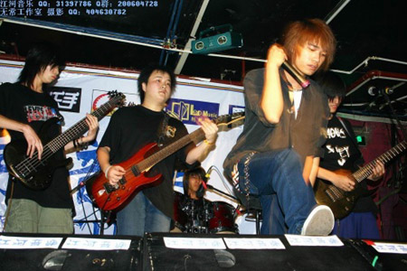 ファイル:Smax(guangzhoushi) 11.jpg