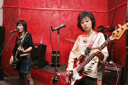 ファイル:Jiegumu 12.jpg