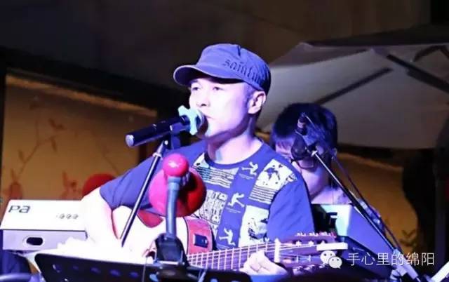 ファイル:Fenggang 11.jpg