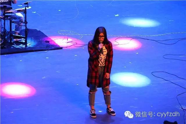 ファイル:Skyline(chongqingshi) 11.jpg