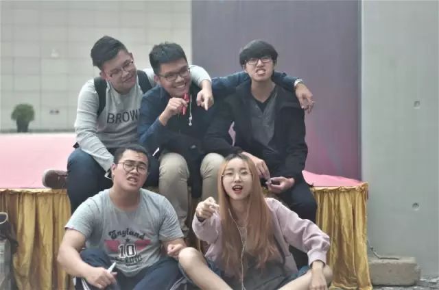 ファイル:Lostrivers 11.jpg