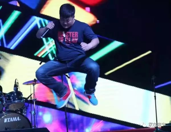 ファイル:Lixiangjiaqi 11.jpg