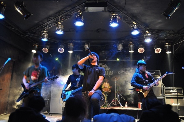 ファイル:Jixieshou 11.jpg