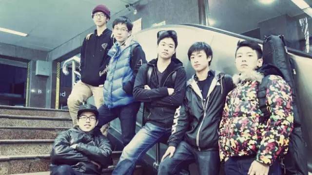 ファイル:Transition 11.jpg