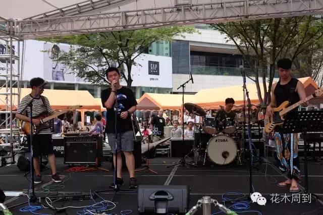 ファイル:Feixingjia(shanghaishi) 11.jpg