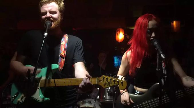 ファイル:M0tt 12.jpg