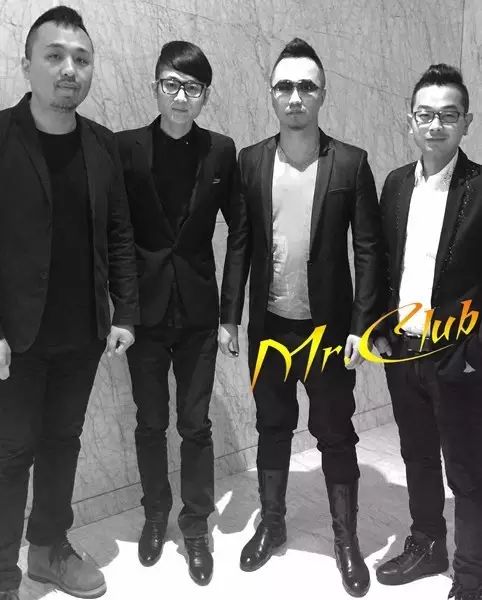 ファイル:Mrclub 11.jpg