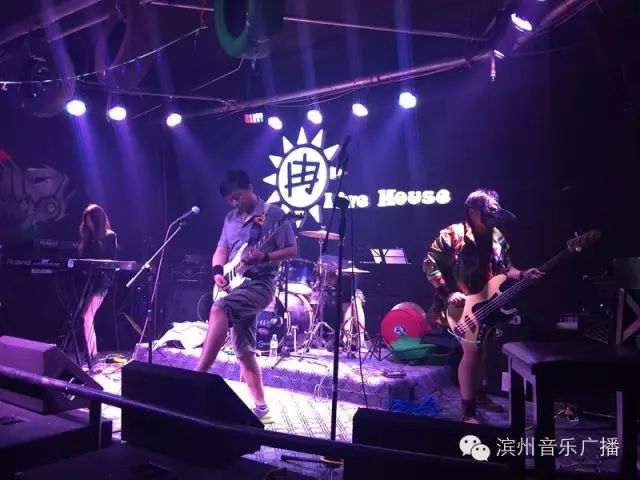 ファイル:Anyuezhiying 11.jpg