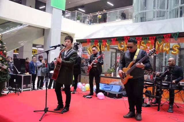 ファイル:Scoot 11.jpg