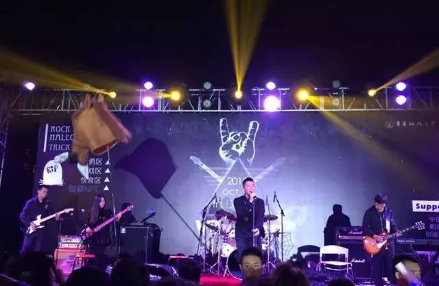 ファイル:Thesecondlaw 11.jpg