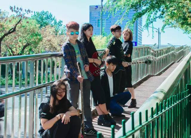 ファイル:Mrcarbon 11.jpg