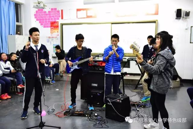 ファイル:Kuangnu 11.jpg