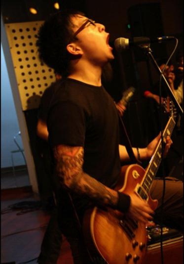 ファイル:Tejifeiniu 11.jpg