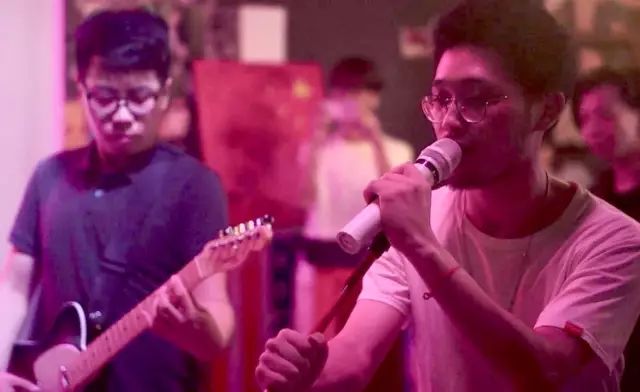 ファイル:Wangwei(shanghaishi) 11.jpg