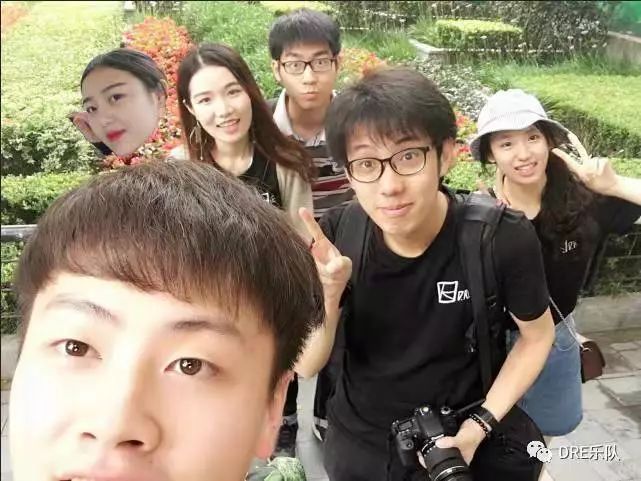 ファイル:Dre 11.jpg