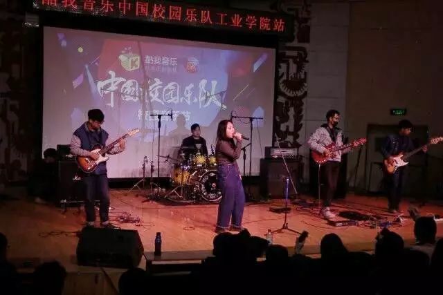 ファイル:Silv 11.jpg