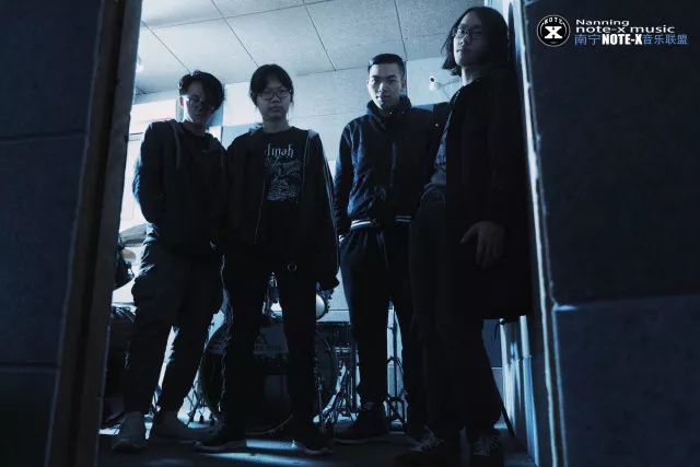 ファイル:Paralysis 11.jpg