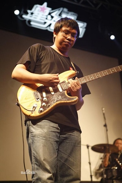 ファイル:Gaofei(guitar) 11.jpg