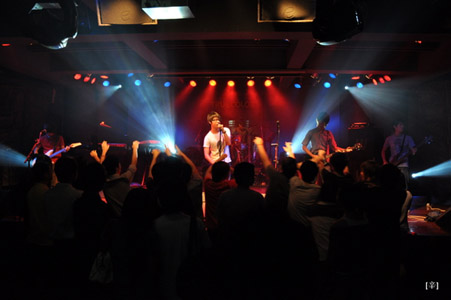 ファイル:Evol(shenzhenshi) 11.jpg