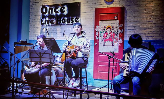 ファイル:Yanghuohuoyu 11.jpg