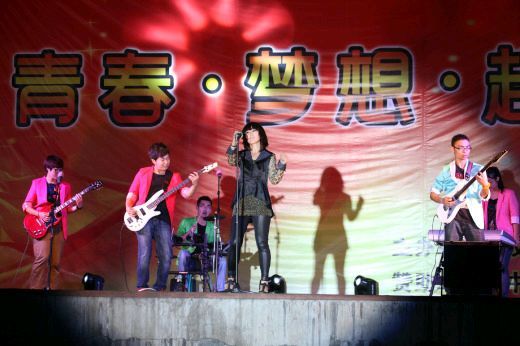 ファイル:Heisexinfeng(jinzhongshi) 11.jpg