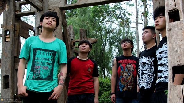 ファイル:Tantu 11.jpg