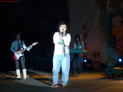 ファイル:Asknvzi 11.jpg