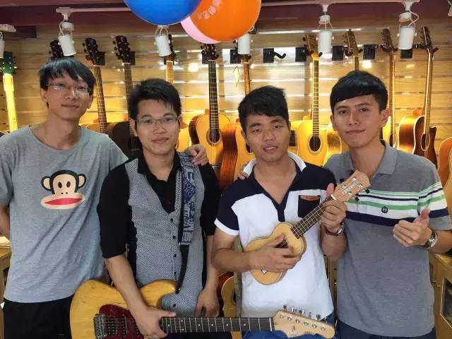 ファイル:Xiaohuanxiong 11.jpg