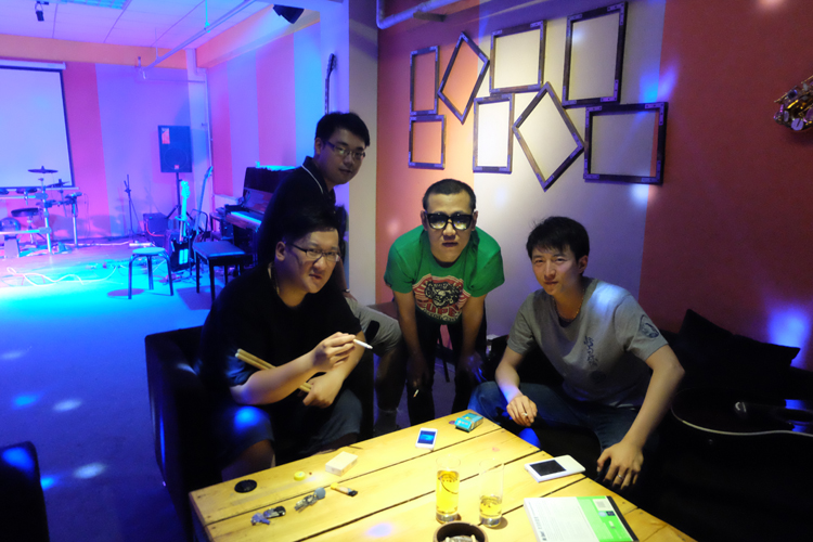 ファイル:Mayuemao 11.jpg