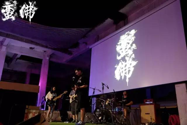 ファイル:Manfo 11.jpg