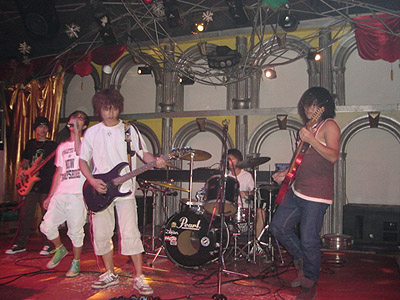 ファイル:Fuhuojieti 11.jpg