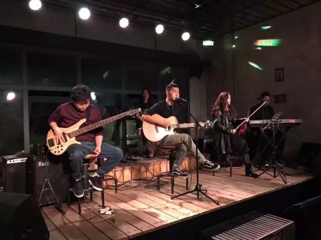 ファイル:Feixian 11.jpg