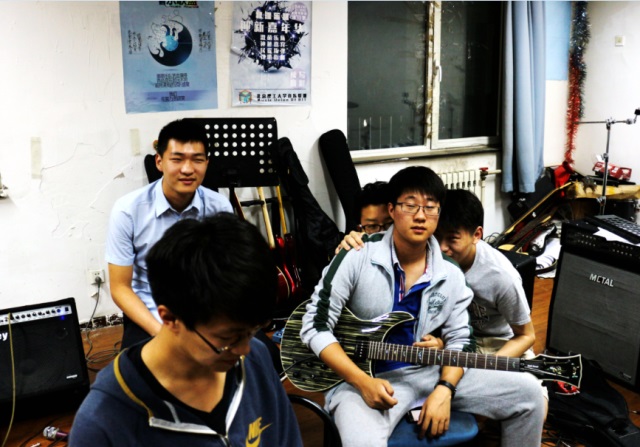 ファイル:Shanhaijing 11.jpg